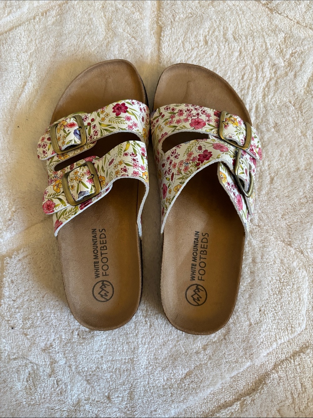 White Mountain Helga Footbed Sandals